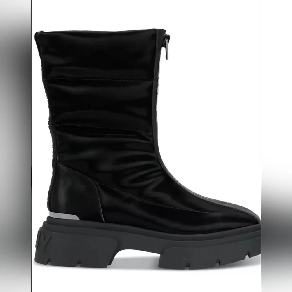 DKNY Fiza Lug Sole Bootie/Fiza Zipper Boot Womens Size 7.5 Platform Boot New